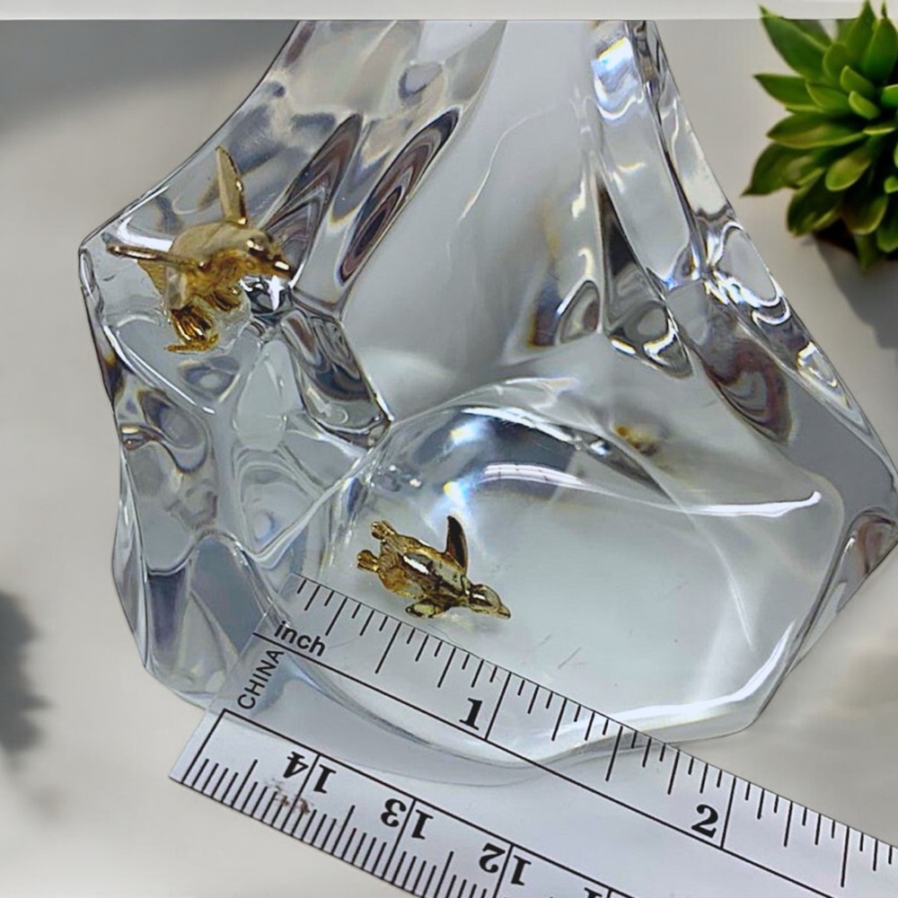 Franklin Mint-Carpenter Penguin On Ice Paperweight - Picture 14 of 16